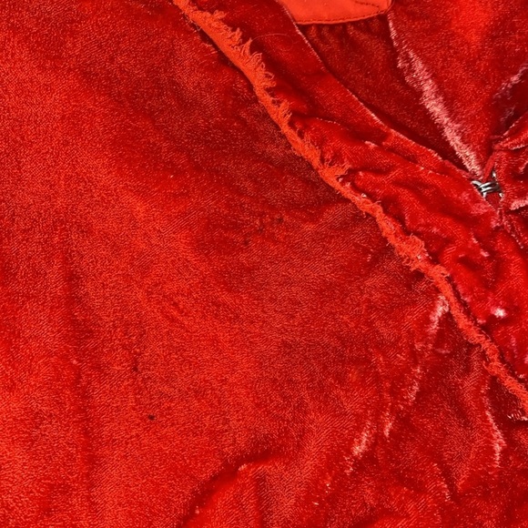 We the free crushed velvet red top medium oversized - Picture 14 of 15